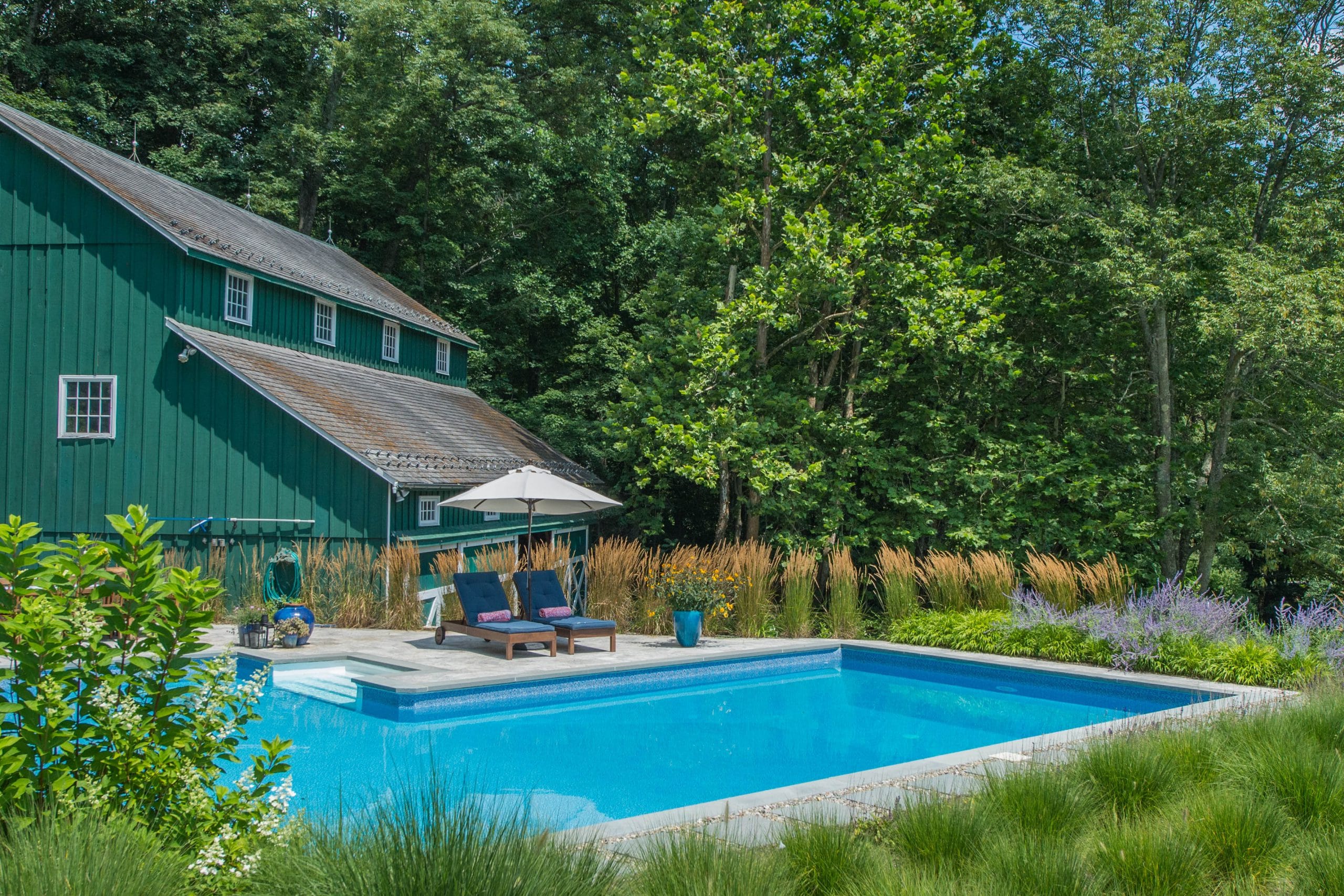 42 69 Philhower Road -- pool and barn BZ